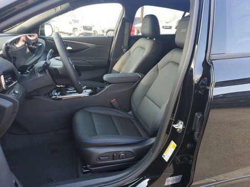 New 2026 Buick Envista Sport Touring w/ Convenience I Package image 9