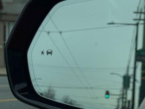 Used 2024 Chevrolet Blazer LT image 9