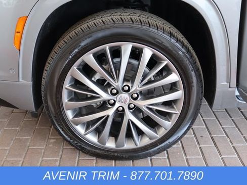 New 2026 Buick Enclave Avenir FWD image 11
