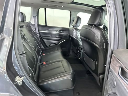 Used 2023 Jeep Grand Cherokee 4WD 4xe image 27