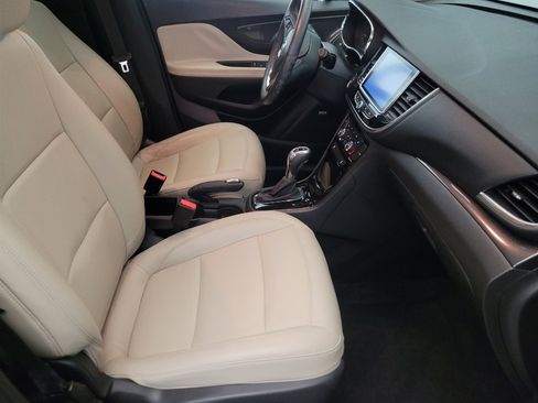 Used 2018 Buick Encore Premium w/ Experience Buick Package AWD/4WD image 21