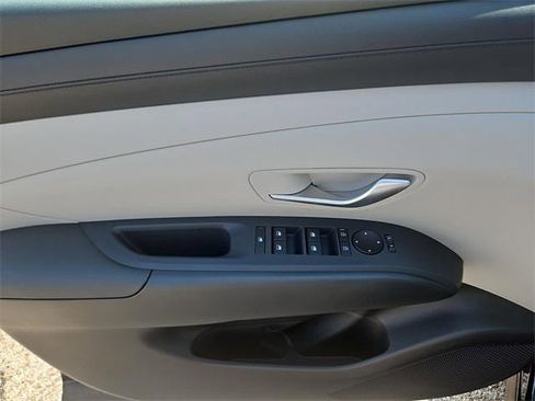 New 2026 Hyundai Tucson SEL image 11
