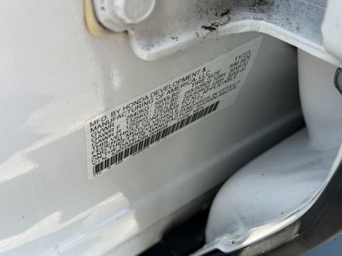 Certified 2024 Acura MDX FWD w/ Technology Package image 19