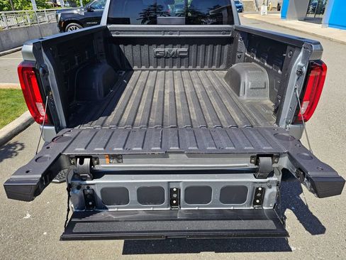 Used 2026 GMC Sierra 1500 Denali AWD/4WD image 13