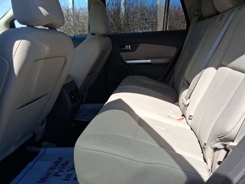 Used 2012 Ford Edge SE FWD image 11