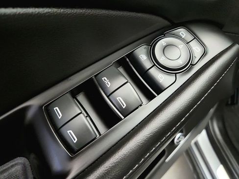 Used 2020 Buick Enclave Avenir w/ Avenir Technology Package AWD/4WD image 26