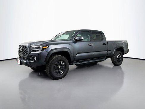 Certified 2023 Toyota Tacoma TRD Off-Road AWD/4WD image 3