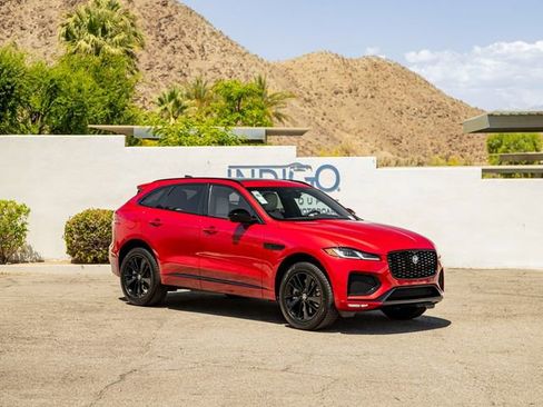 New 2026 Jaguar F-PACE R-Dynamic S image 4