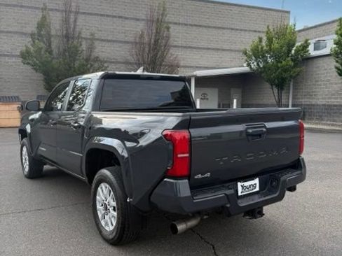 Certified 2024 Toyota Tacoma SR5 AWD/4WD image 8