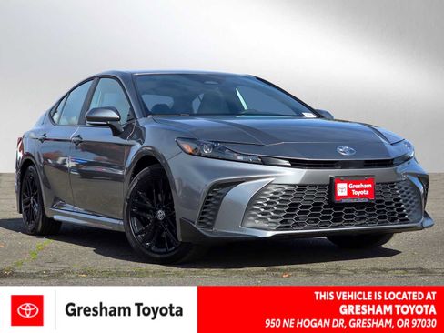 Certified 2026 Toyota Camry SE FWD image 1