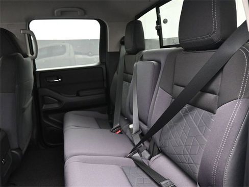 New 2025 Nissan Frontier SV image 10