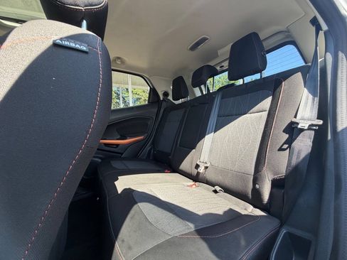 Used 2021 Ford EcoSport SE w/ SE Appearance Package FWD image 17