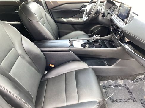 Certified 2023 Nissan Rogue SL FWD image 10