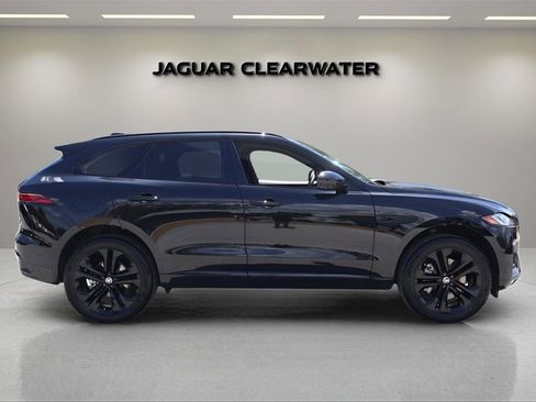 New 2026 Jaguar F-PACE R-Dynamic S image 6