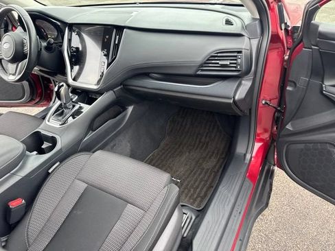Used 2024 Subaru Outback Premium AWD/4WD image 12