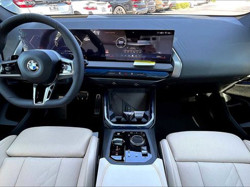 New 2025 BMW X3 xDrive30i w/ Premium Package image 5