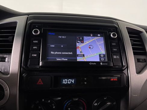 Used 2014 Toyota Tacoma 4x4 Double Cab w/ TRD Sport Package image 20