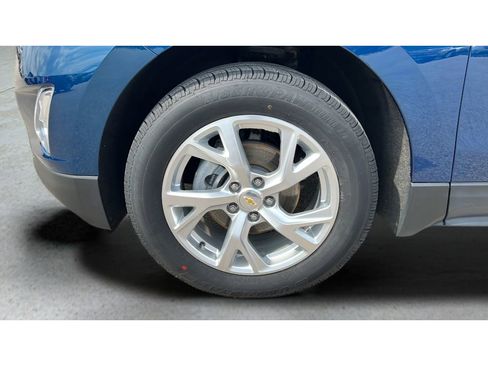 Certified 2021 Chevrolet Equinox Premier AWD/4WD image 35