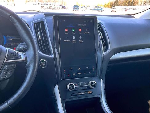 Used 2024 Ford Edge SEL image 18