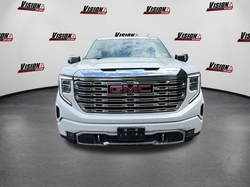 Used 2023 GMC Sierra 1500 Denali w/ Denali Reserve Package AWD/4WD image 1