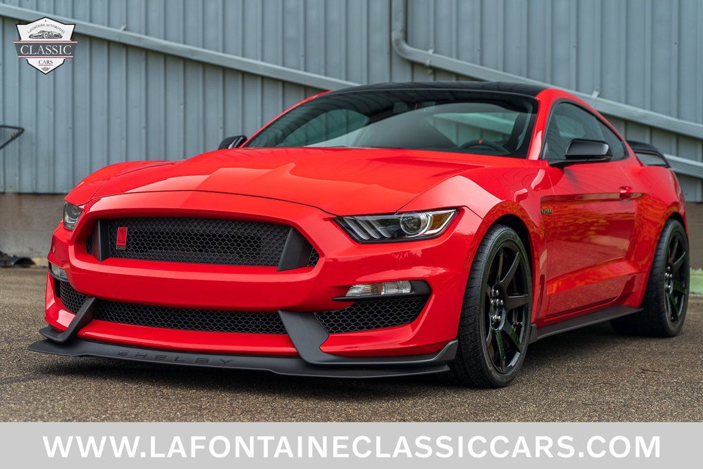 Used 2017 Ford Mustang Shelby GT350R w/ GT350R Equipment Group 920A RWD image 53