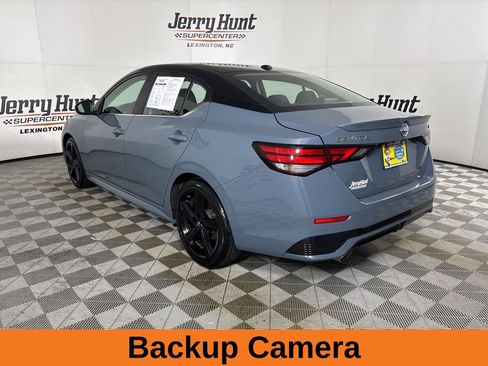Used 2024 Nissan Sentra SR FWD image 7