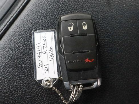 Used 2024 RAM 2500 Big Horn image 33