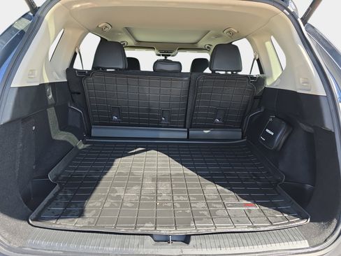 Used 2021 Nissan Rogue SV w/ Premium Package FWD image 30