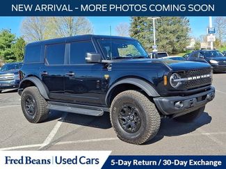 Used 2025 Ford Bronco Badlands video 1