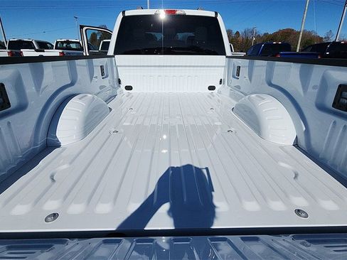 New 2026 Ford F350 XLT image 27