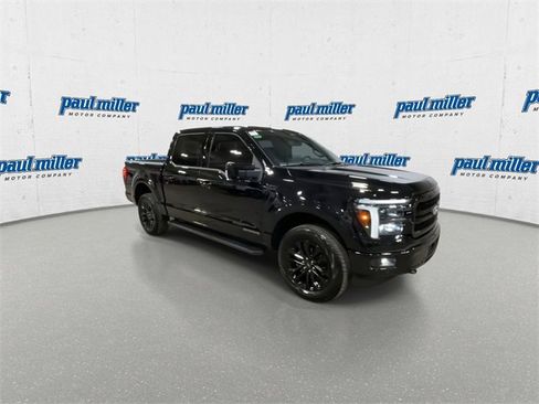 Used 2025 Ford F150 Lariat w/ Equipment Group 501A Mid image 2