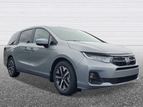 New 2026 Honda Odyssey EX-L image 5