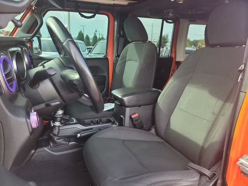 Used 2020 Jeep Wrangler Unlimited Sport S w/ Sun And Sound Package AWD/4WD image 19