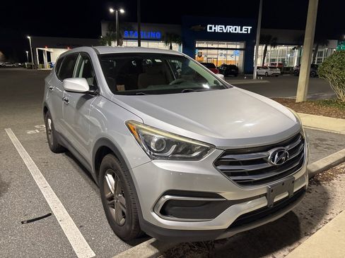 Used 2018 Hyundai Santa Fe Sport image 3