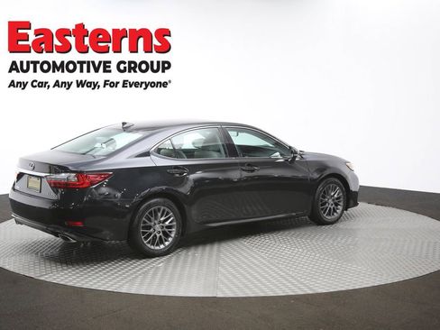 Used 2018 Lexus ES 350 w/ Luxury Package w/Wood Trim FWD image 46