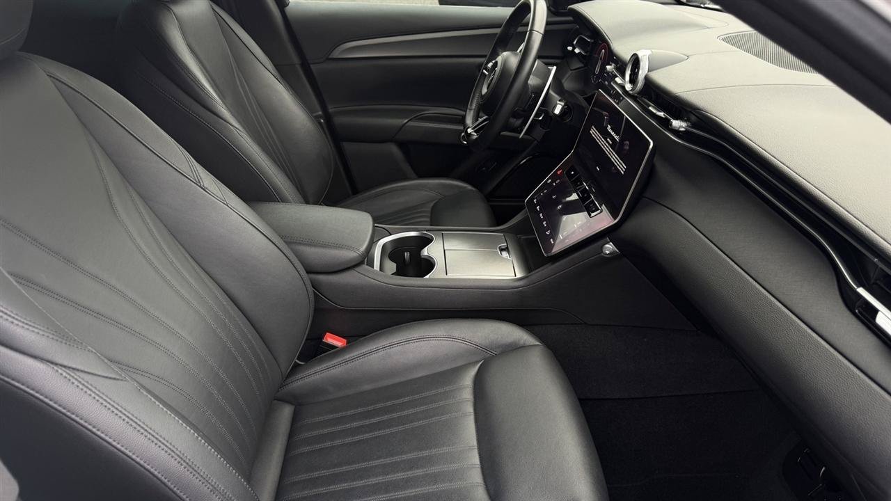 Used 2023 Maserati Grecale GT AWD/4WD image 42