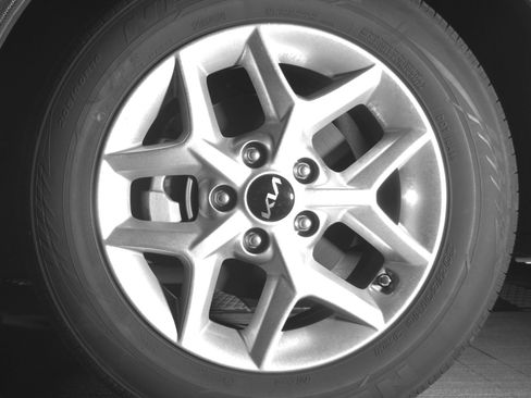 Used 2025 Kia Soul LX w/ LX Technology Package image 12