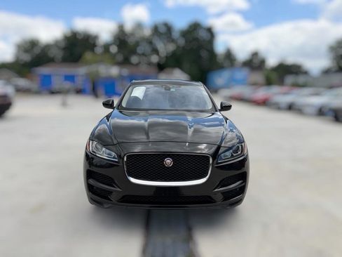 Used 2020 Jaguar F-PACE AWD/4WD image 2