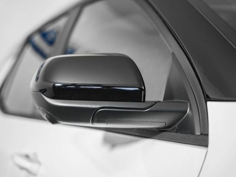 New 2026 Chevrolet Equinox LT w/ Convenience Package II image 15