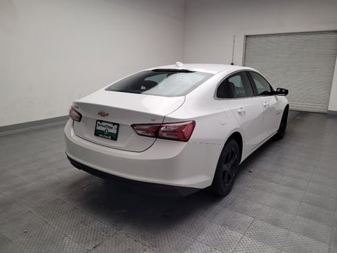 Used 2022 Chevrolet Malibu LT FWD image 9