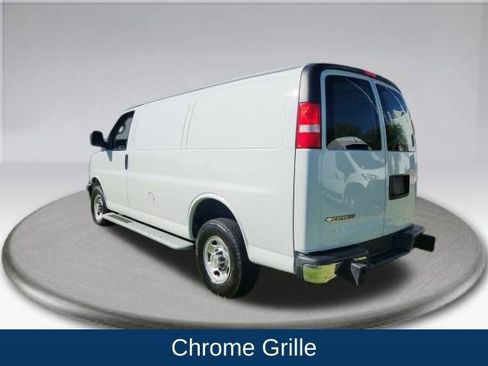 Used 2024 Chevrolet Express 2500 w/ Driver Convenience Package image 14