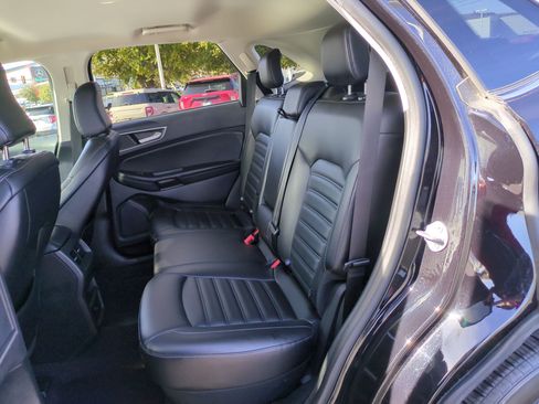 Used 2023 Ford Edge SEL image 26