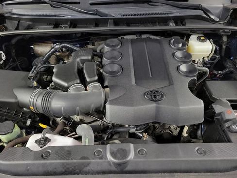 Used 2019 Toyota 4Runner SR5 Premium AWD/4WD image 14