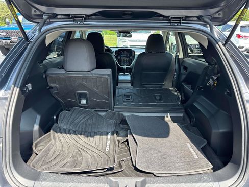 Used 2024 Subaru Crosstrek 2.0i Premium image 17