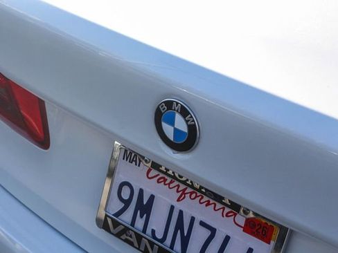 Used 2020 BMW 530i w/ Premium Package image 9