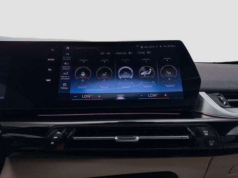 Used 2023 BMW X1 xDrive28i image 12