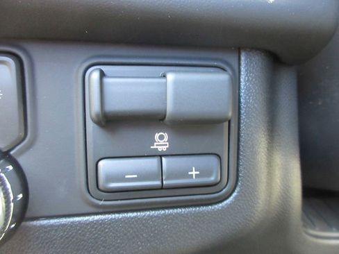 New 2026 GMC Yukon AT4 Ultimate AWD/4WD image 20