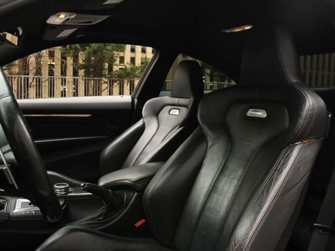 Used 2015 BMW M4 Coupe RWD image 20
