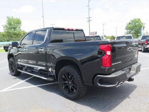 Used 2024 Chevrolet Silverado 1500 High Country w/ Technology Package AWD/4WD image 6
