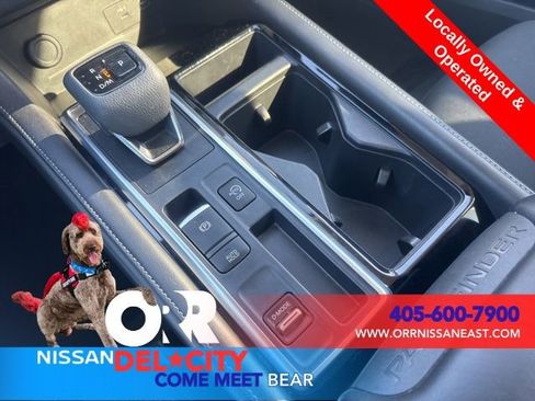 Used 2024 Nissan Pathfinder SV image 27